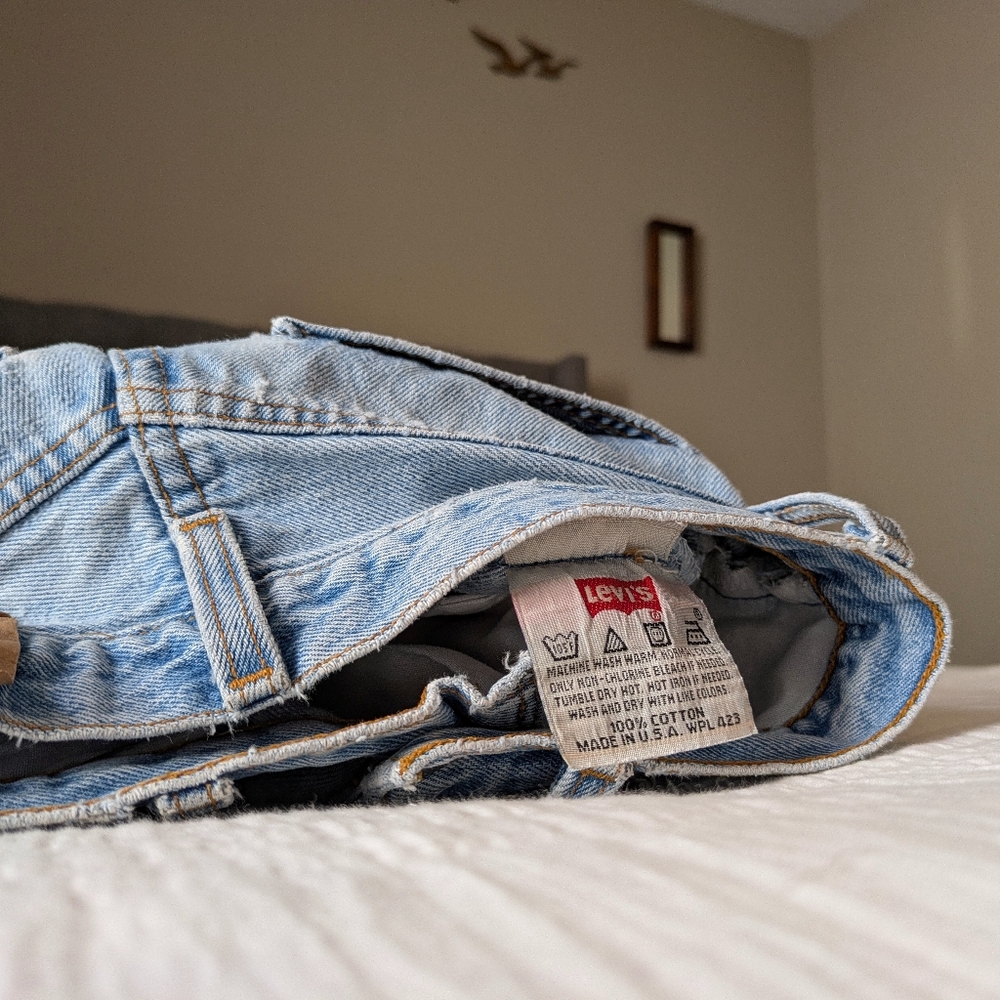 Levi's 501 Vintage Straight Leg Jeans 90s Light Blue Wash - Picture 13 of 16